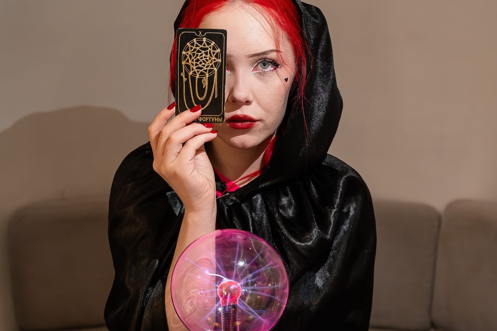 Каждый четверг в «Кусочках Экстра» — день Таро